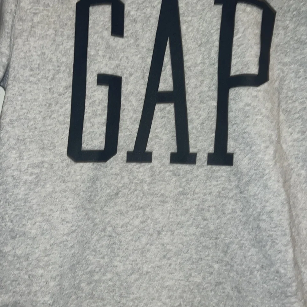 Kids GAP Gray Crewneck Sweatshirt